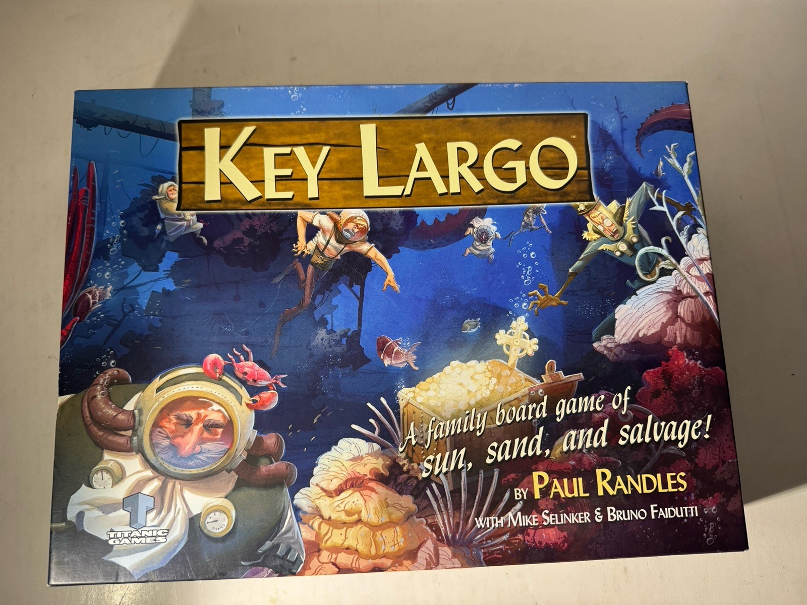Key Largo Strategy Family Board Game 2007 Titanic Games New Open Box