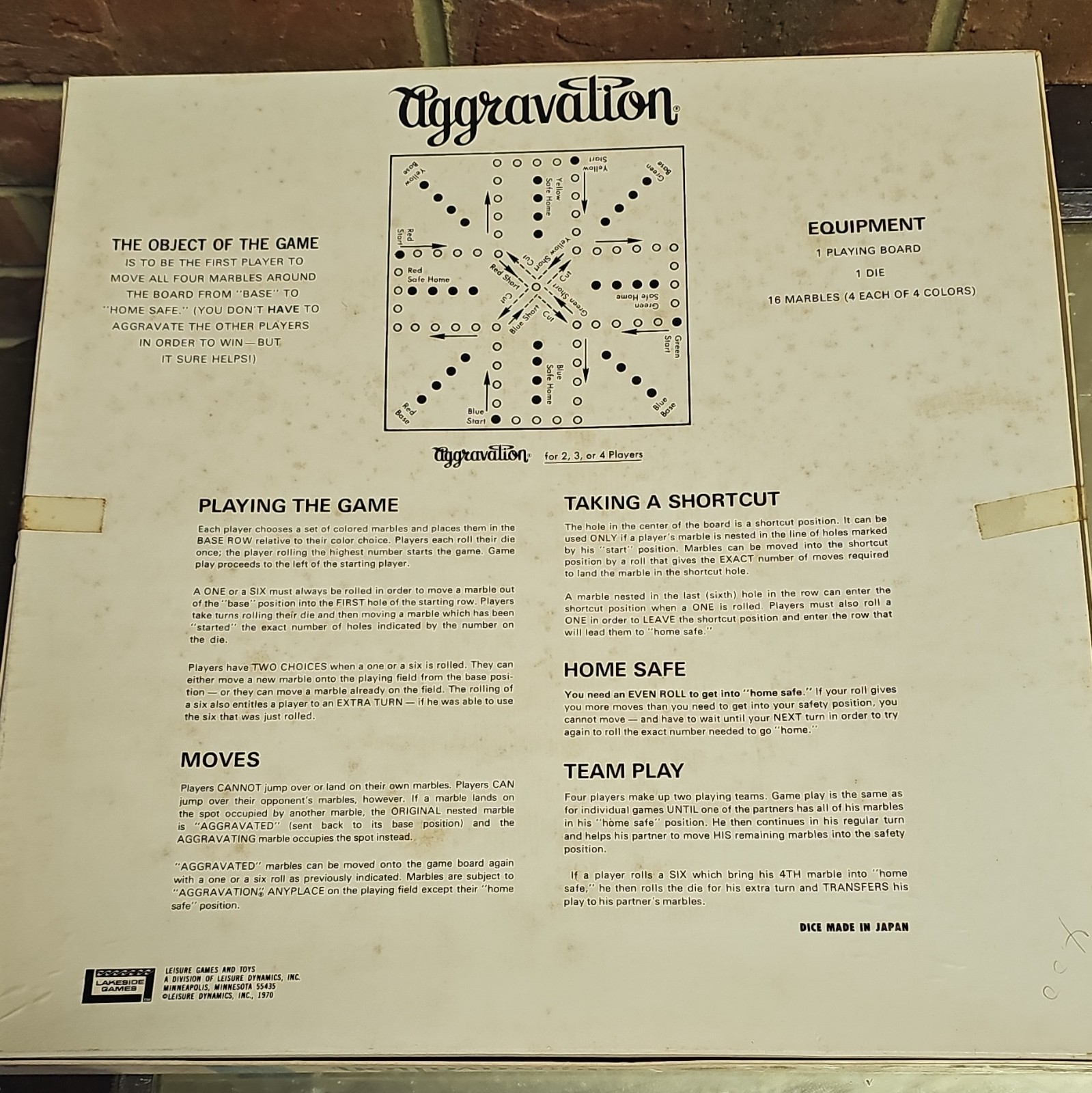 Vintage Aggravation Game Standard Edition MPN 8320 Ages 5+ 2-4 Players