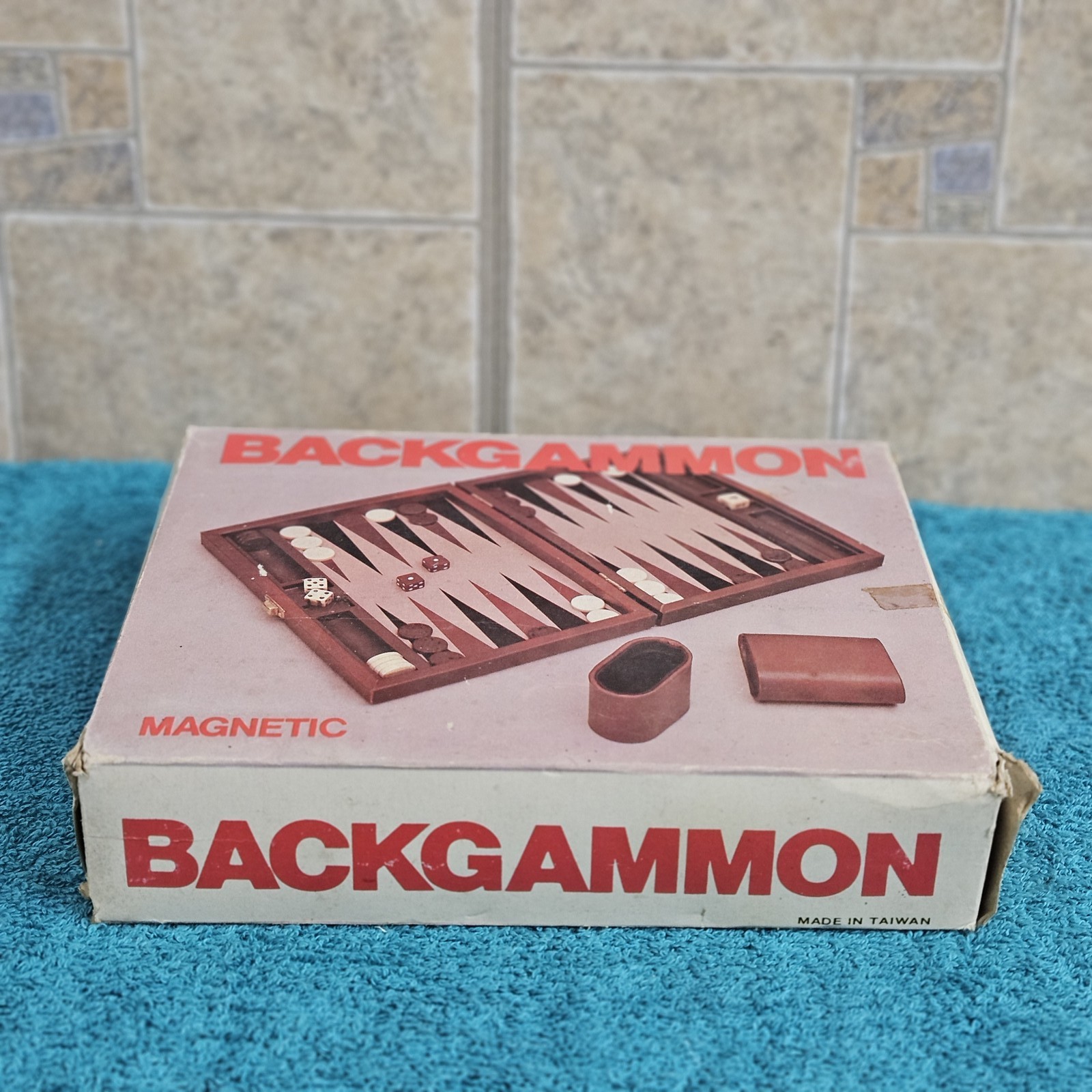 Vintage Magnetic Backgammon Travel Board Game Set Made in Taiwan Complete