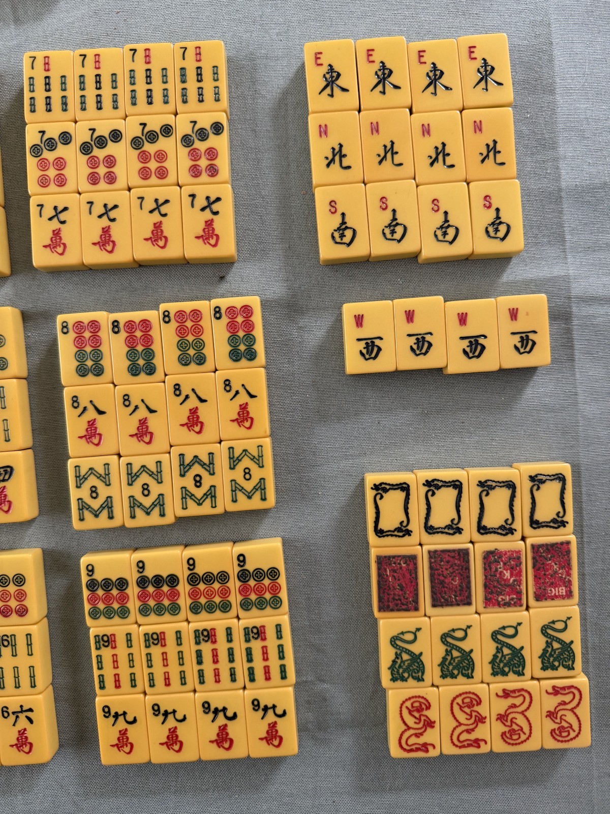 Vintage Mahjong Set Butterscotch Bakelite Tiles & 4 Multicolor Racks