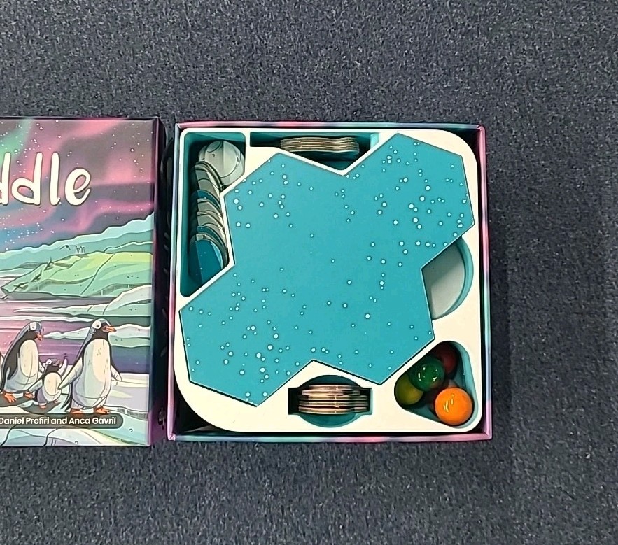 Waddle storage solution – box insert – Board Game allplay – Custom Design