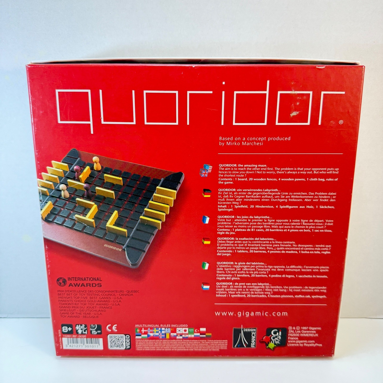 Quoridor Board Game Gigamic Abstract Strategy Maze 2-4 Player Mensa COMPLETE