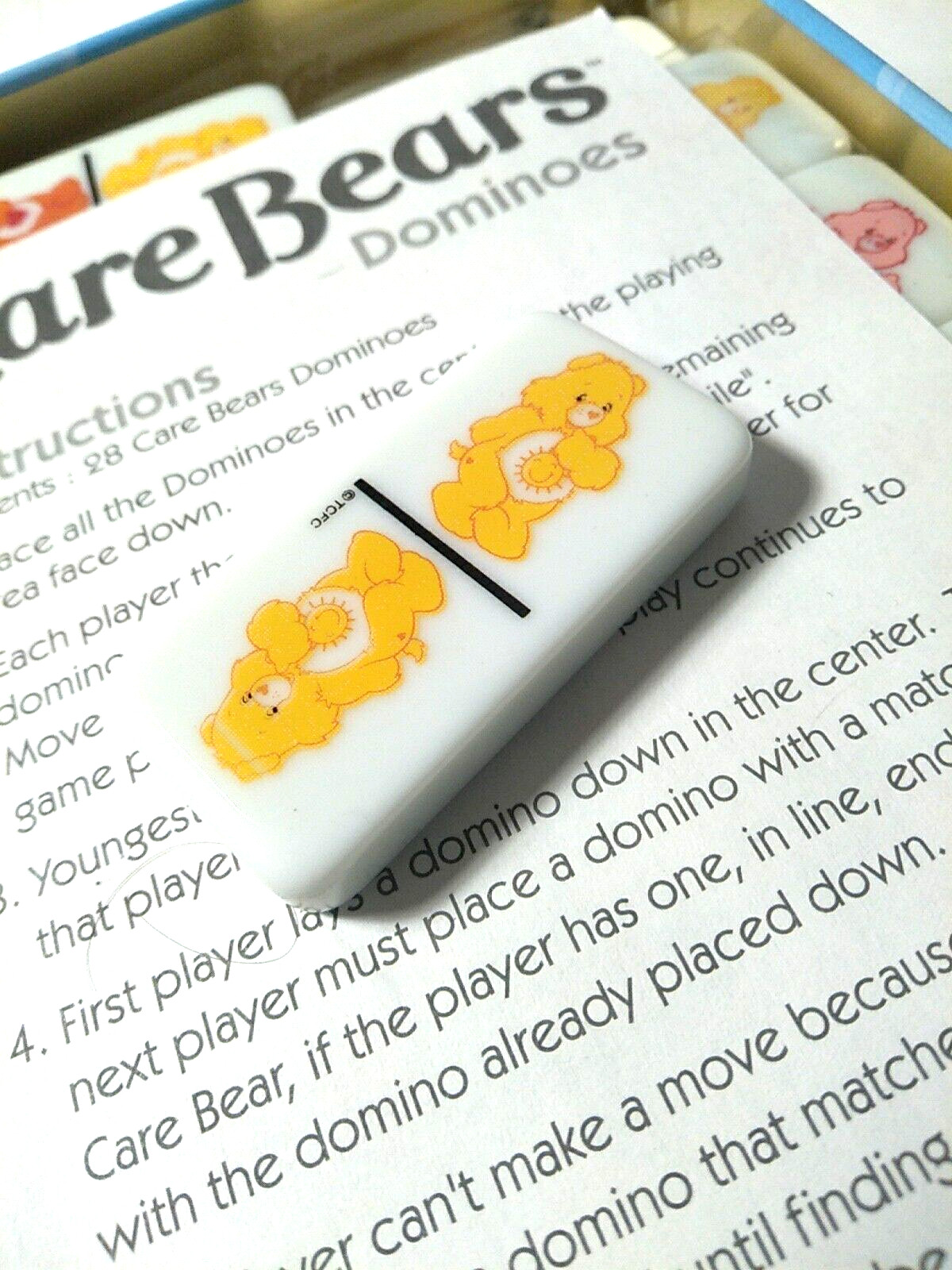 Care Bears Domino Game In Collectible Tin Box 28 Piece Colorful Dominoes 2003