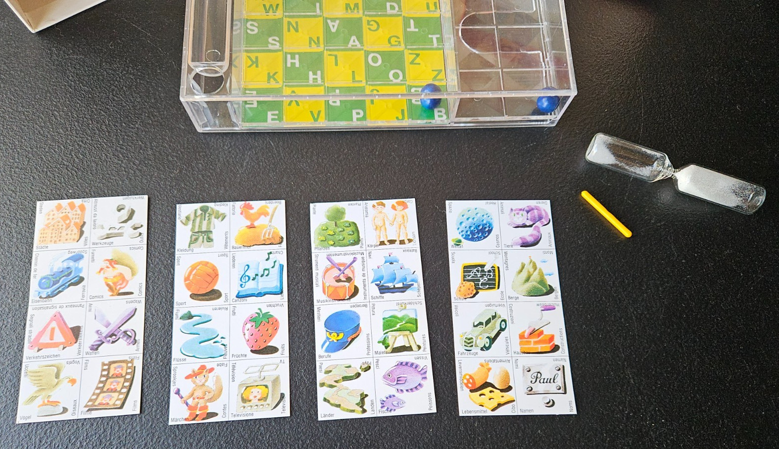 STADT/ LAND/ FLUB QUICK QUIZ GAME. SCHMIDT SPIELE MADE IN W. GERMANY