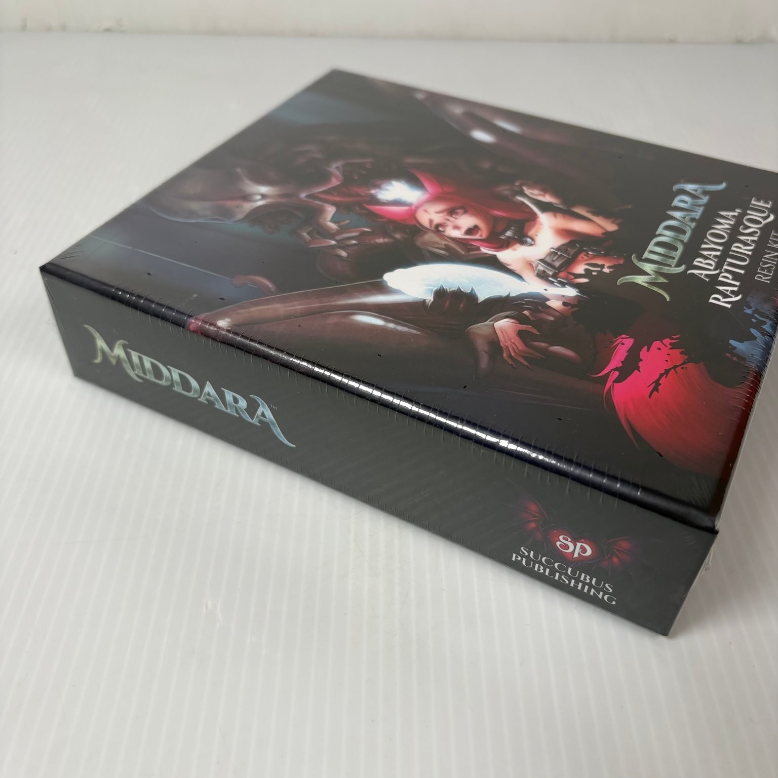 Middara Abayoma, Rapturasque Resin Kit Succubus Publishing Ages 15+