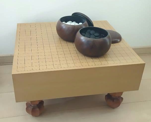Japanese Go Board Set w Legs Goban Stones Bowls 19×19 Natural Wood Vintage Rare