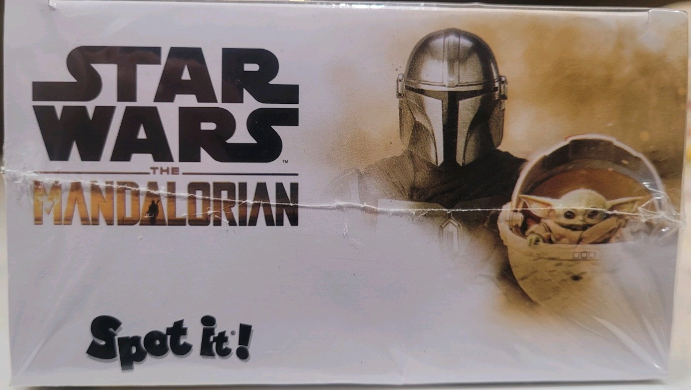 NEW Star Wars Mandalorian Spot It! Card Game