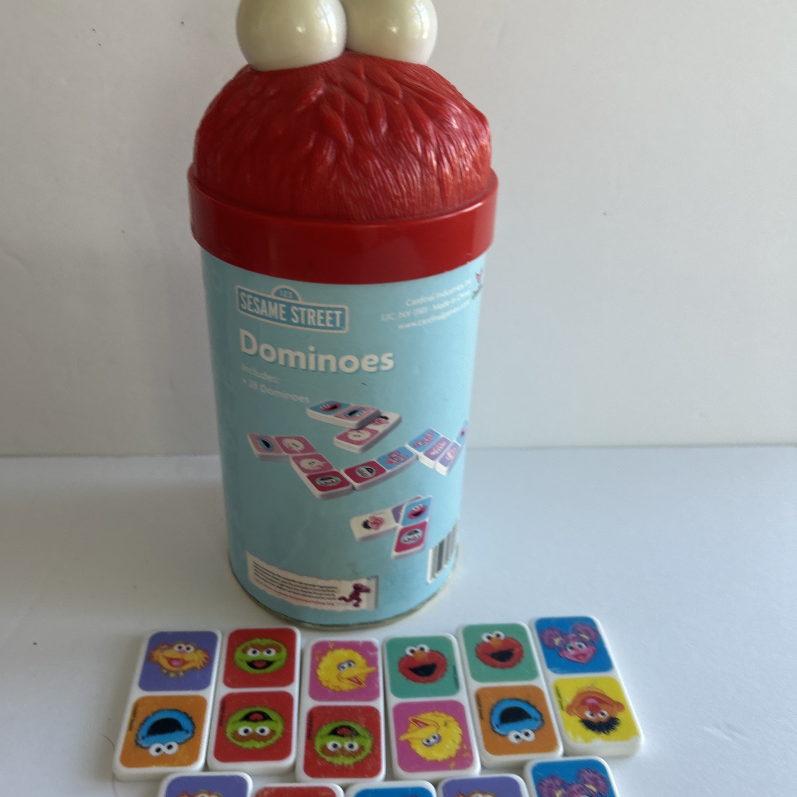VTG Sesame Street ELMO Picture Dominoes In A Tube Matching Game 2007 & Numbers