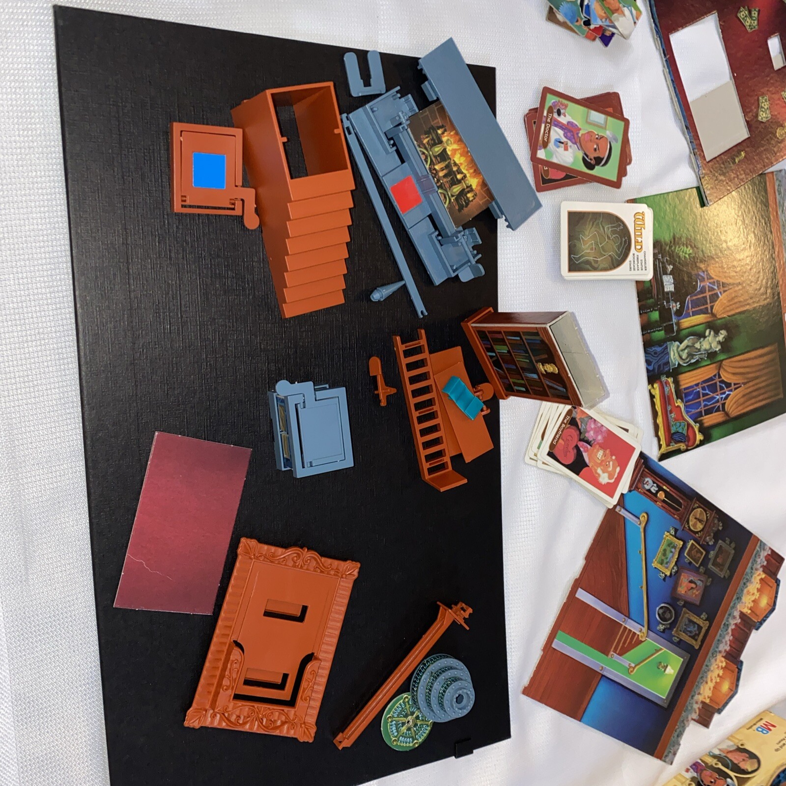 13 Dead End Drive Board Game Milton Bradley. See Description.