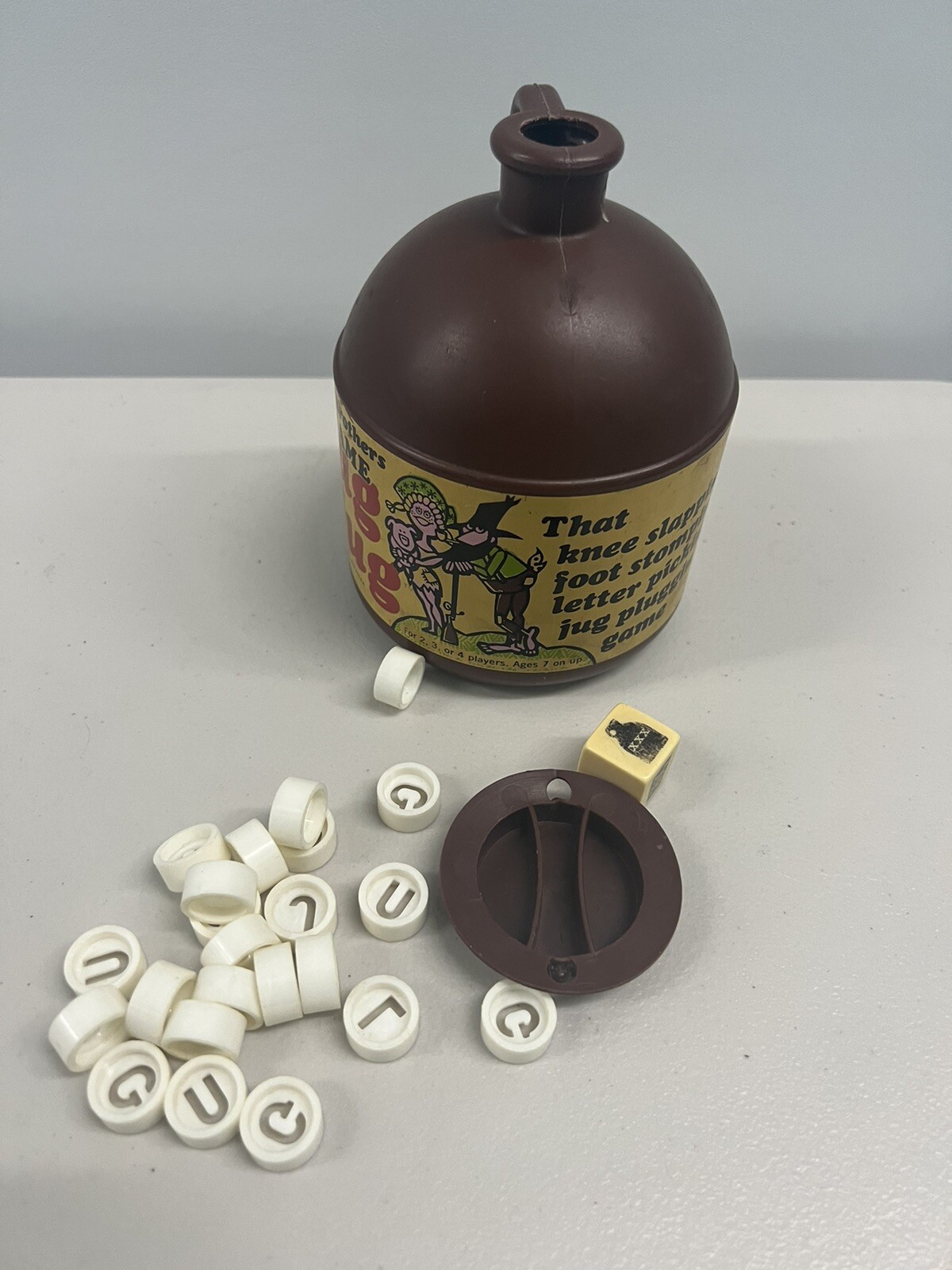 Plug a Jug 1969 Game Dice Incomplete USA Parker Bros Words Free Shipping