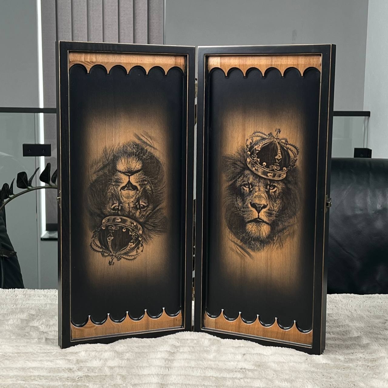 IN STOCK Luxury Ash Wood Backgammon Set Handmade Lion Design Custom Gift Men 20″