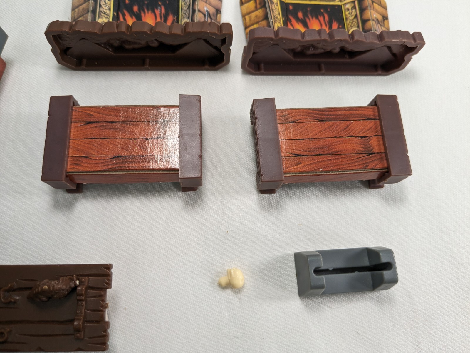 Hero Quest – Replacement Furniture Replacement Pieces Miscellaneous