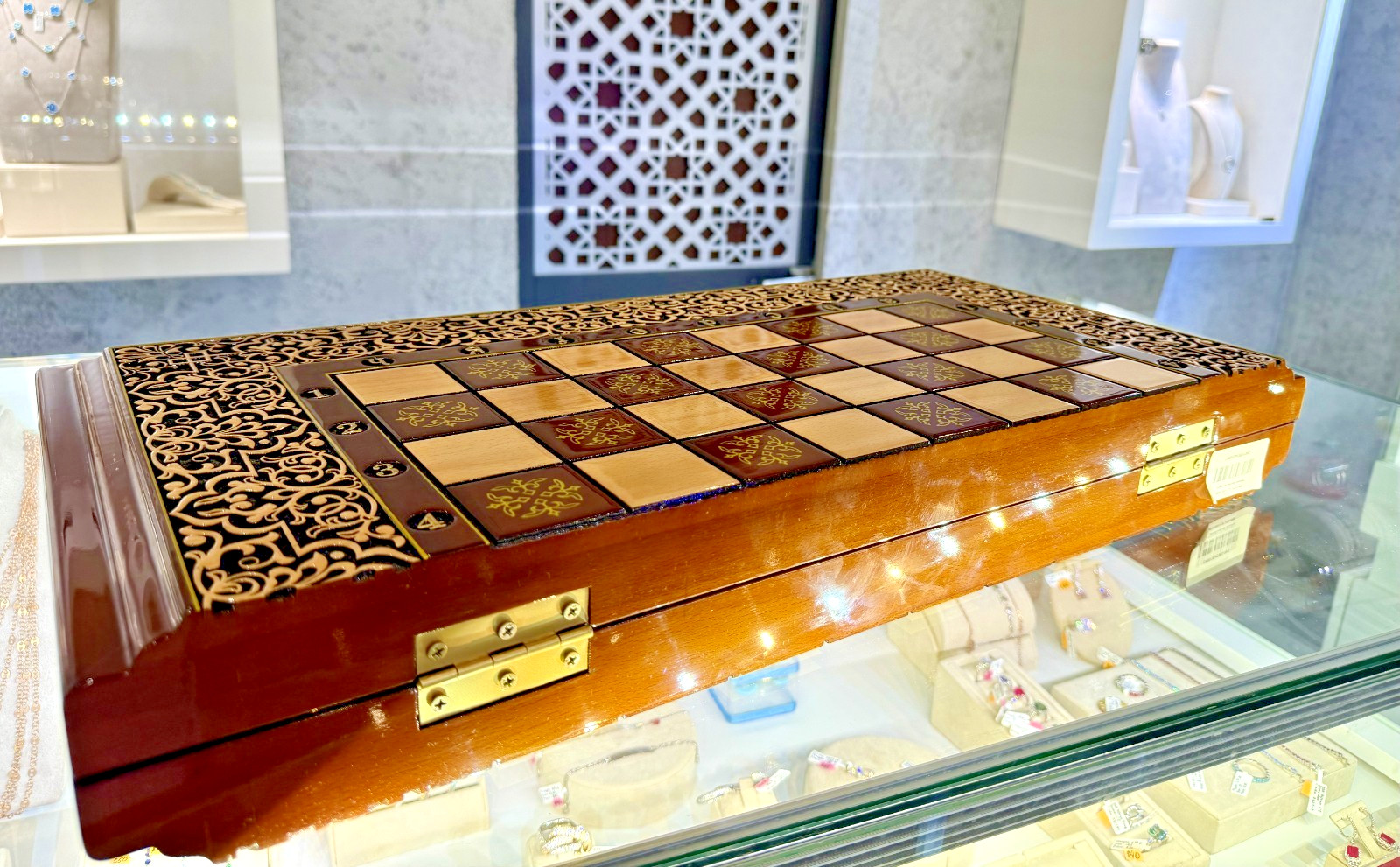 Own the Only One – Luxury Walnut Wood Backgammon Chess Board Handmade 24 In