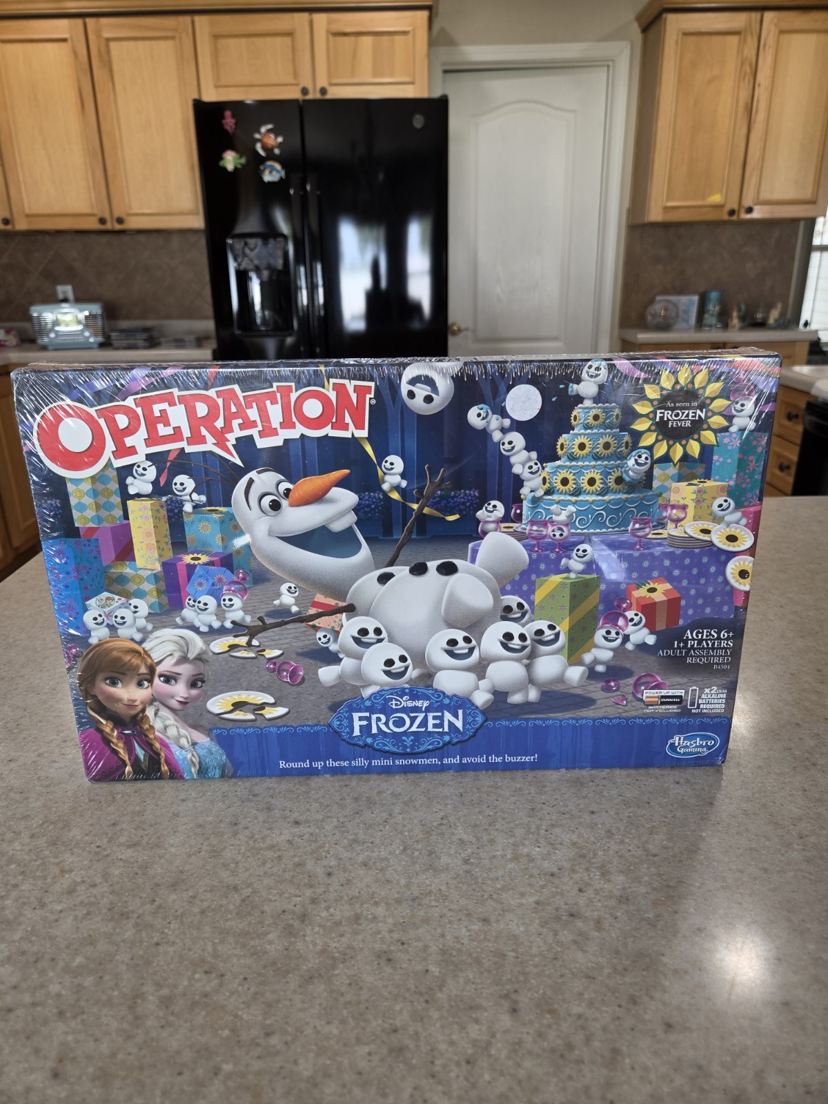 Operation Frozen Board Game 2014 B4504 New Factory Sealed Disney