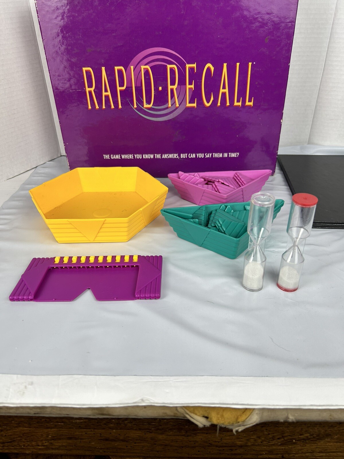 Rapid Recall Board Game 1993 VTG Fast Fun Memory Friends Family Complete EUC
