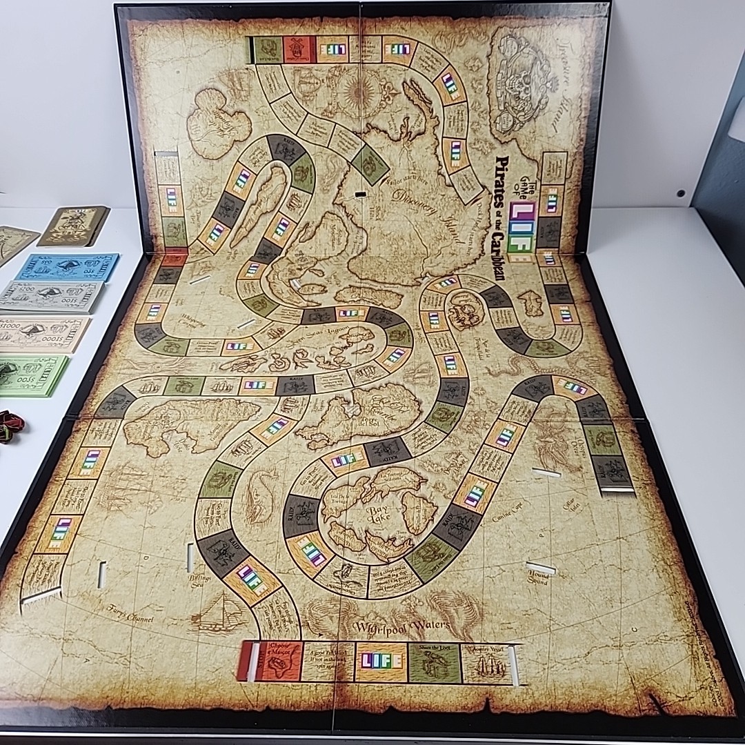 Disney Pirates of the Caribbean The Game of Life Collector Edition Tin