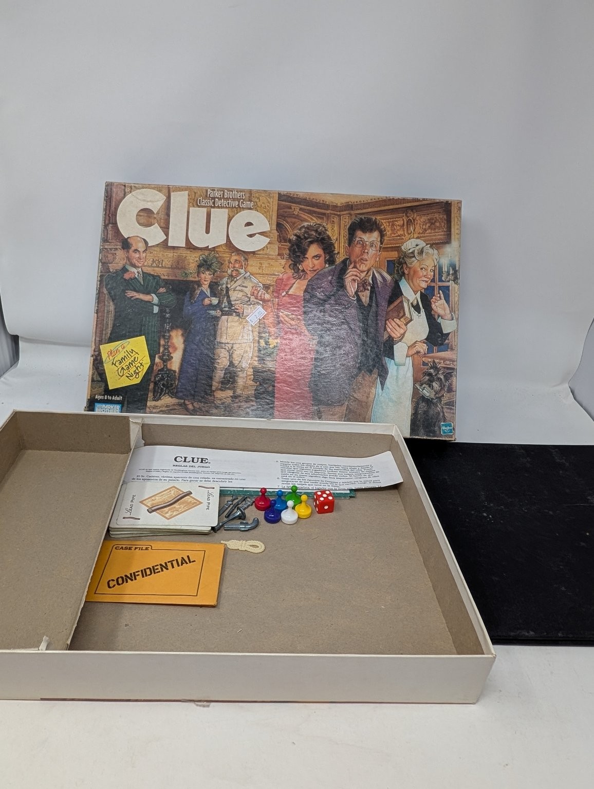 CLUE Parker Brothers Classic Detective Board Game 3-6 Players Ages 8+ 1990s