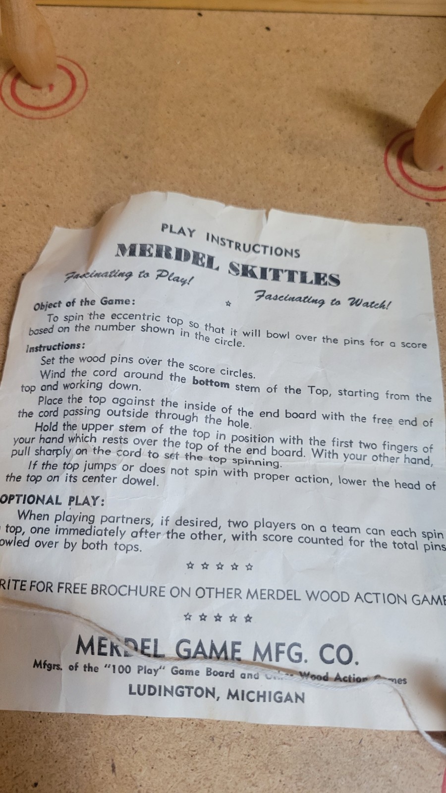 Vintage Merdel Skittles No 401 Wooden Bowling Game w/ 10 Pins, 2 Tops directions