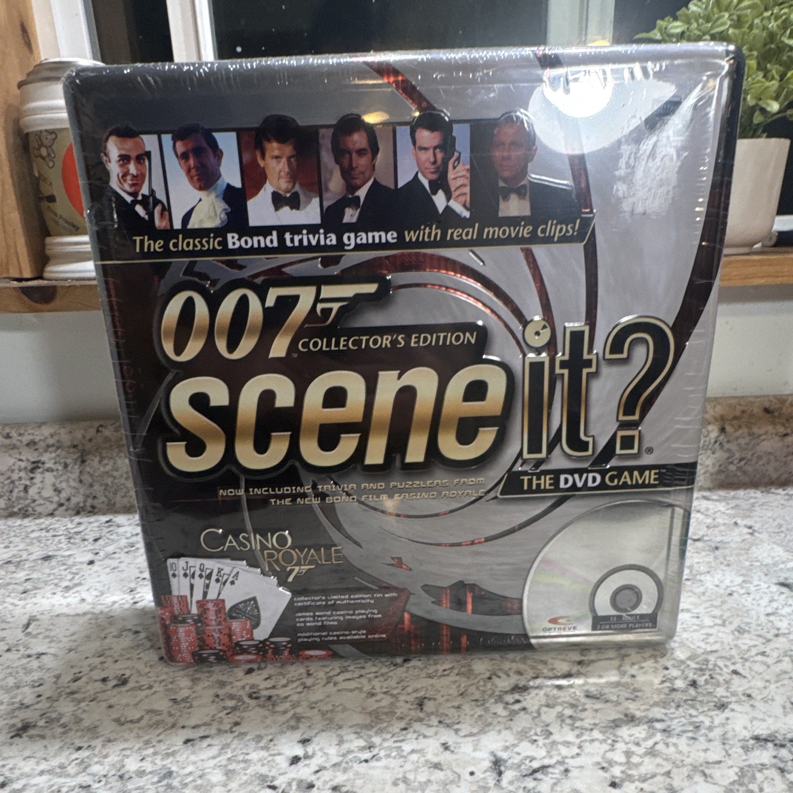 Screenlife 007 Scene It? Collector’s Edition DVD Board Game 2+ Players 2006