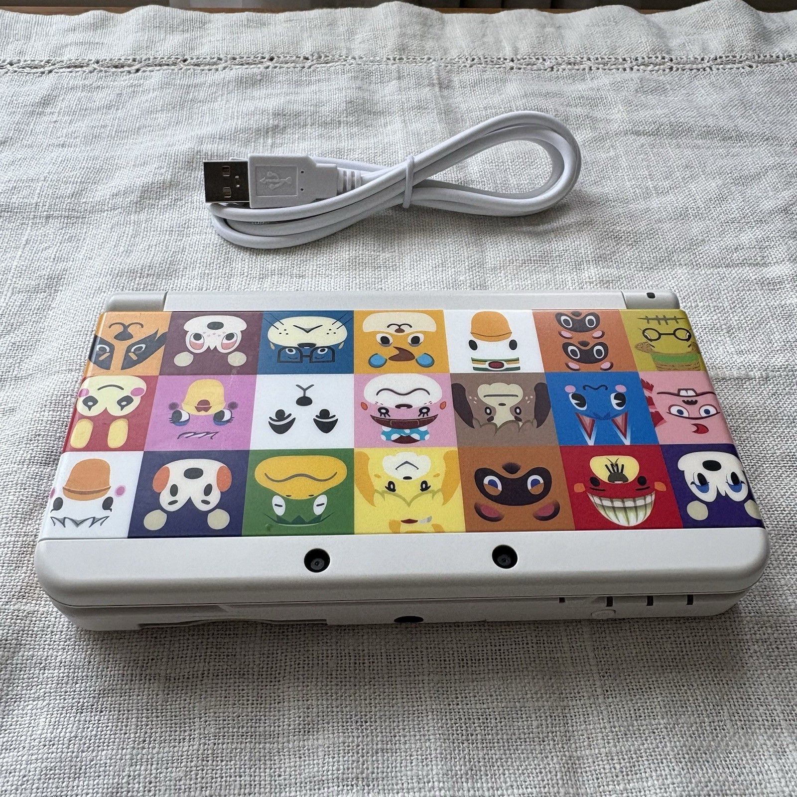 Nintendo new 3DS Animal Crossing Kisekae Plate touch pen 4GB SD card USB Ued JP