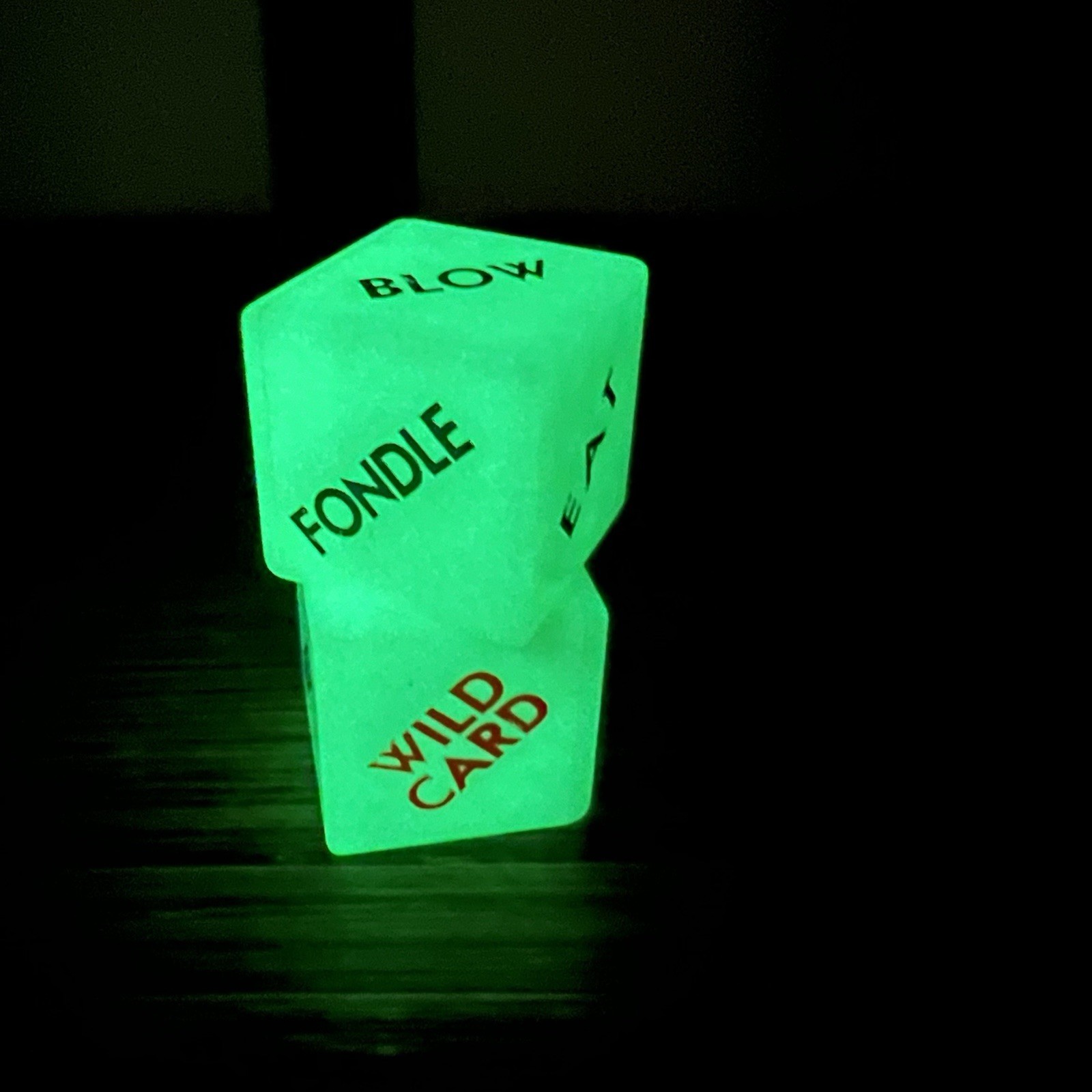 VTG Glow in the Dark Sex Dice Adult Game Kama Sutra Couples Bachelorette Gift