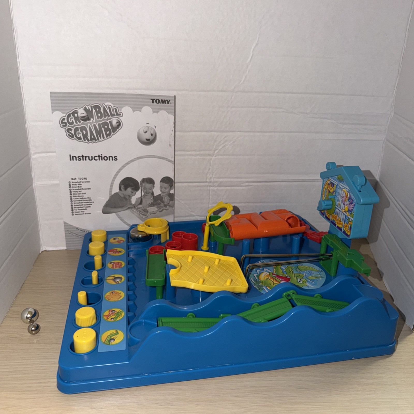 Screwball Scramble Classic Retro Action Board Game by TOMY Complete
