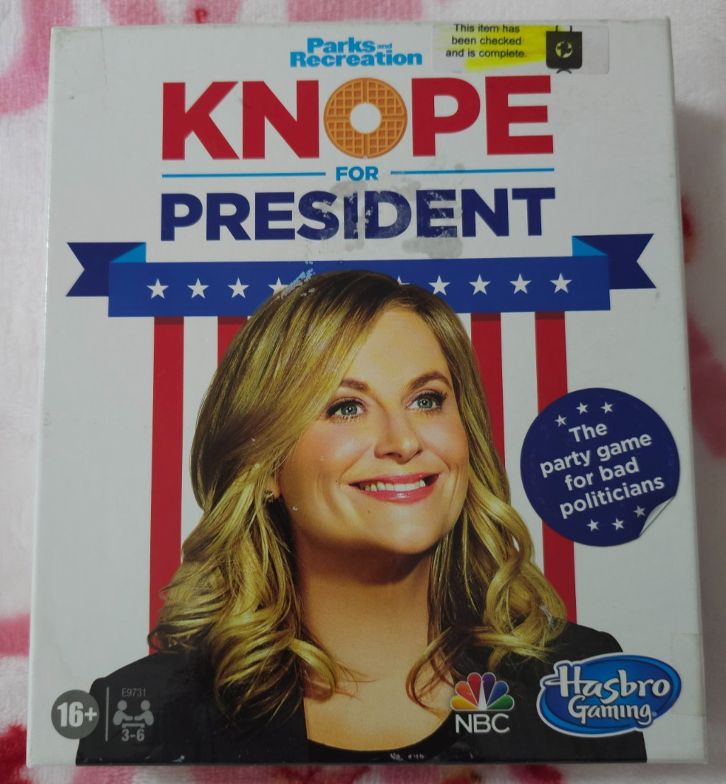 Parks & Recreation Knope For President Party Card Game TV Ages 14+ 100% Complete