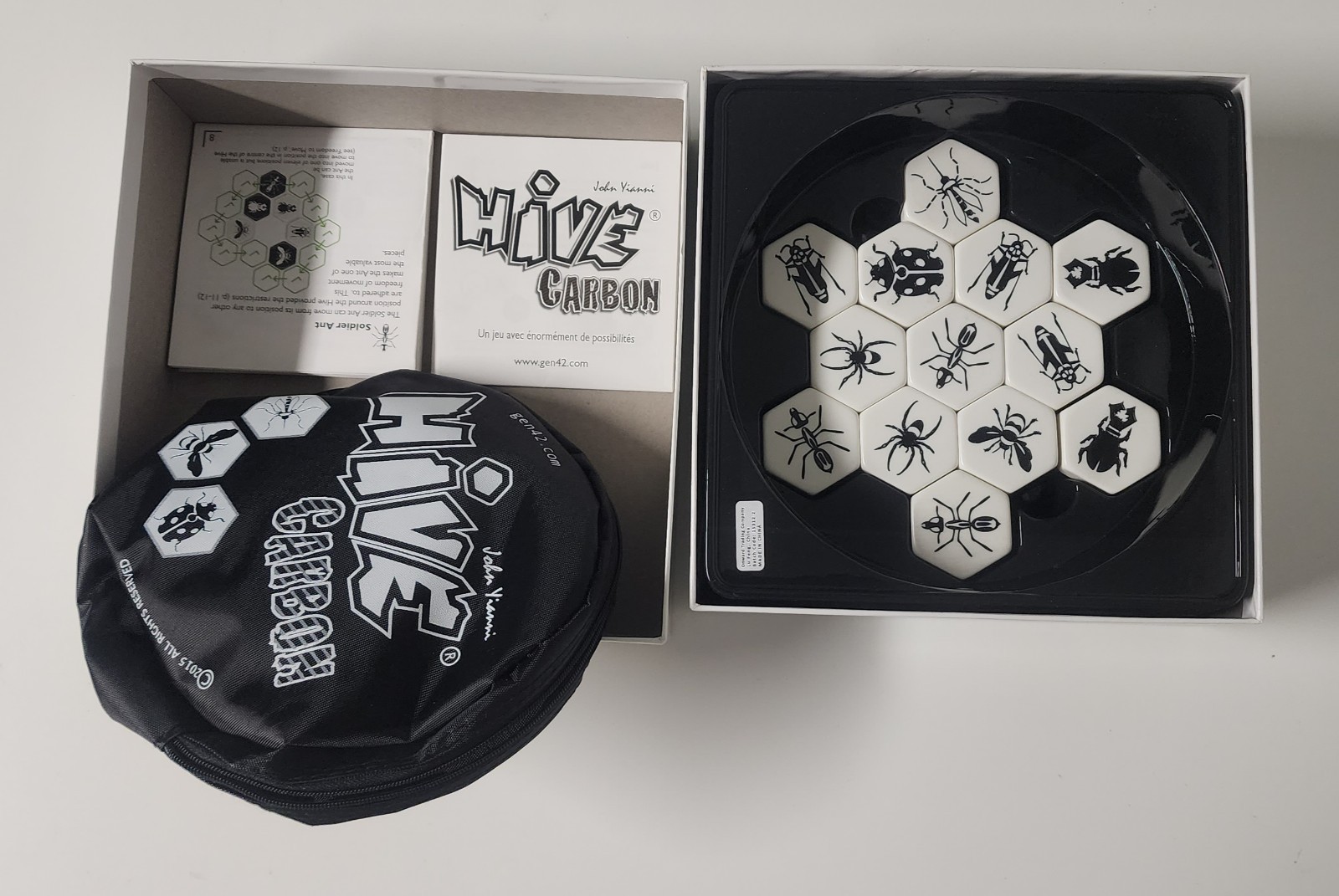 Hive Carbon Board Game Gen42 Games Complete Great Condition ABUGames Collectible