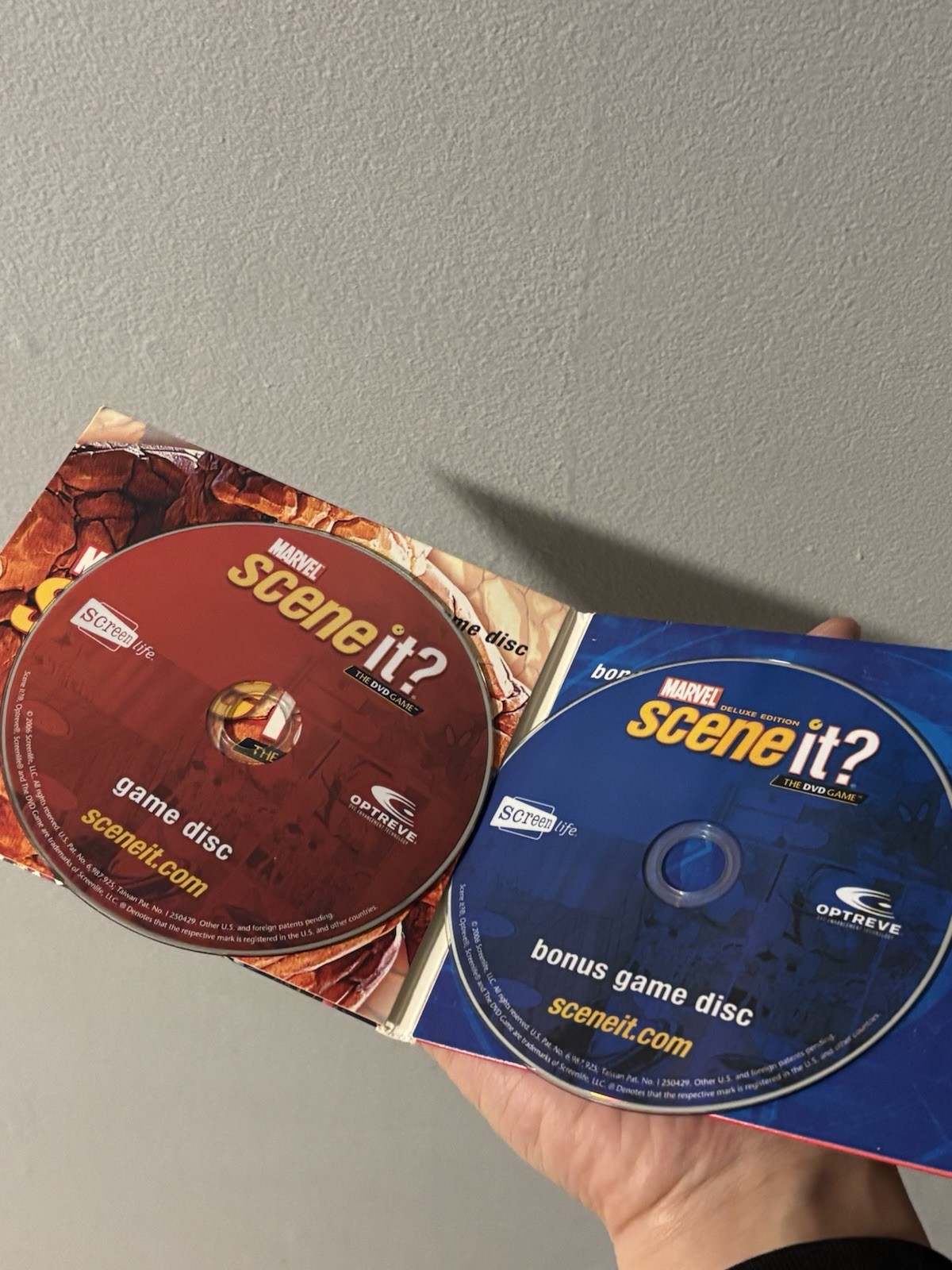 Marvel Scene It Deluxe Edition DVD Game Replacement – 2 Game Discs & Sleeve Case