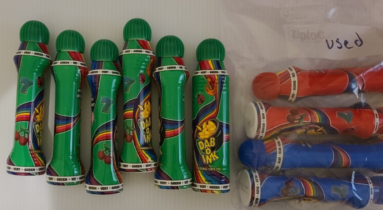 Dab-O-Ink 3oz Vert Green Bingo Dauber (Pack of 6) and 5 used ones 2 blue 3 red