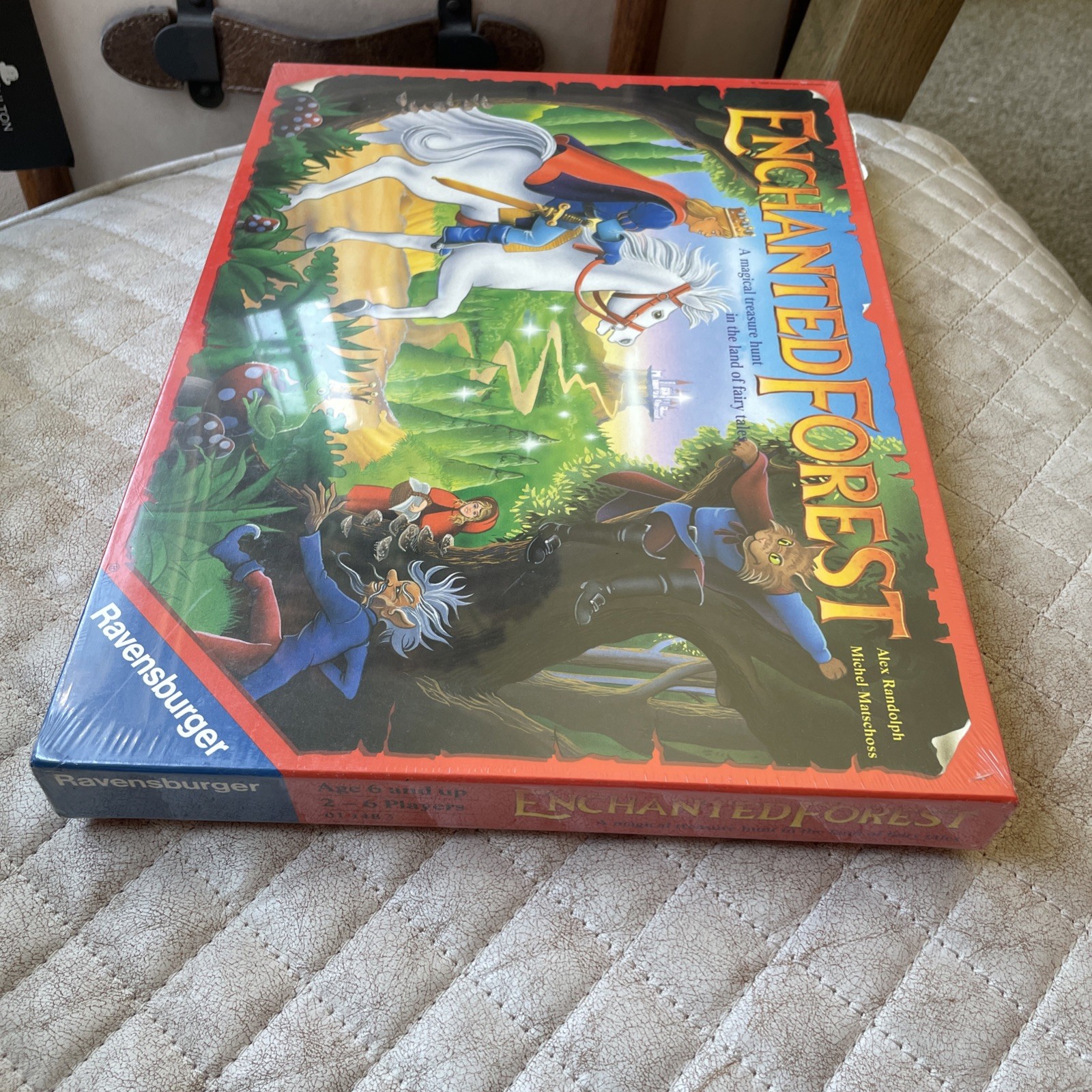 ENCHANTED FOREST Board Game 1994 Excellent Fairy Tale Treasure Hunt