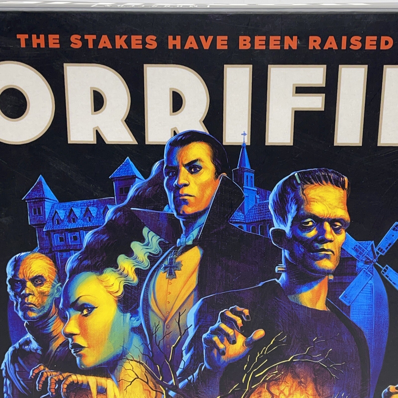 HORRIFIED Universal Studios Monsters Strategy Board Game Dracula Frankenstein