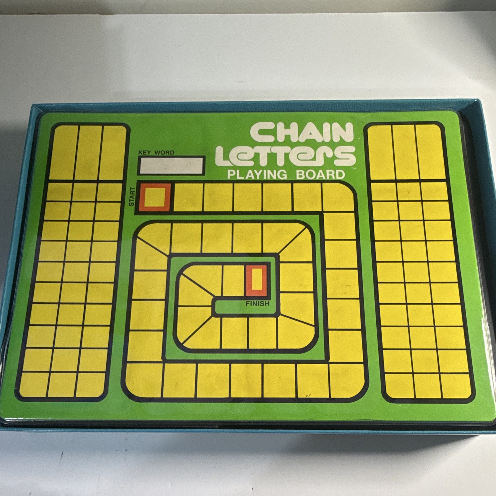 NBC Hasbro Chain Letters Vintage Word Board Game 1970 2+ Players Ages 8-11