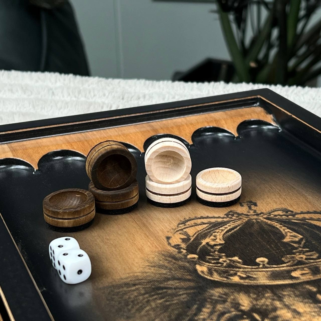IN STOCK Luxury Ash Wood Backgammon Set Handmade Lion Design Custom Gift Men 20″