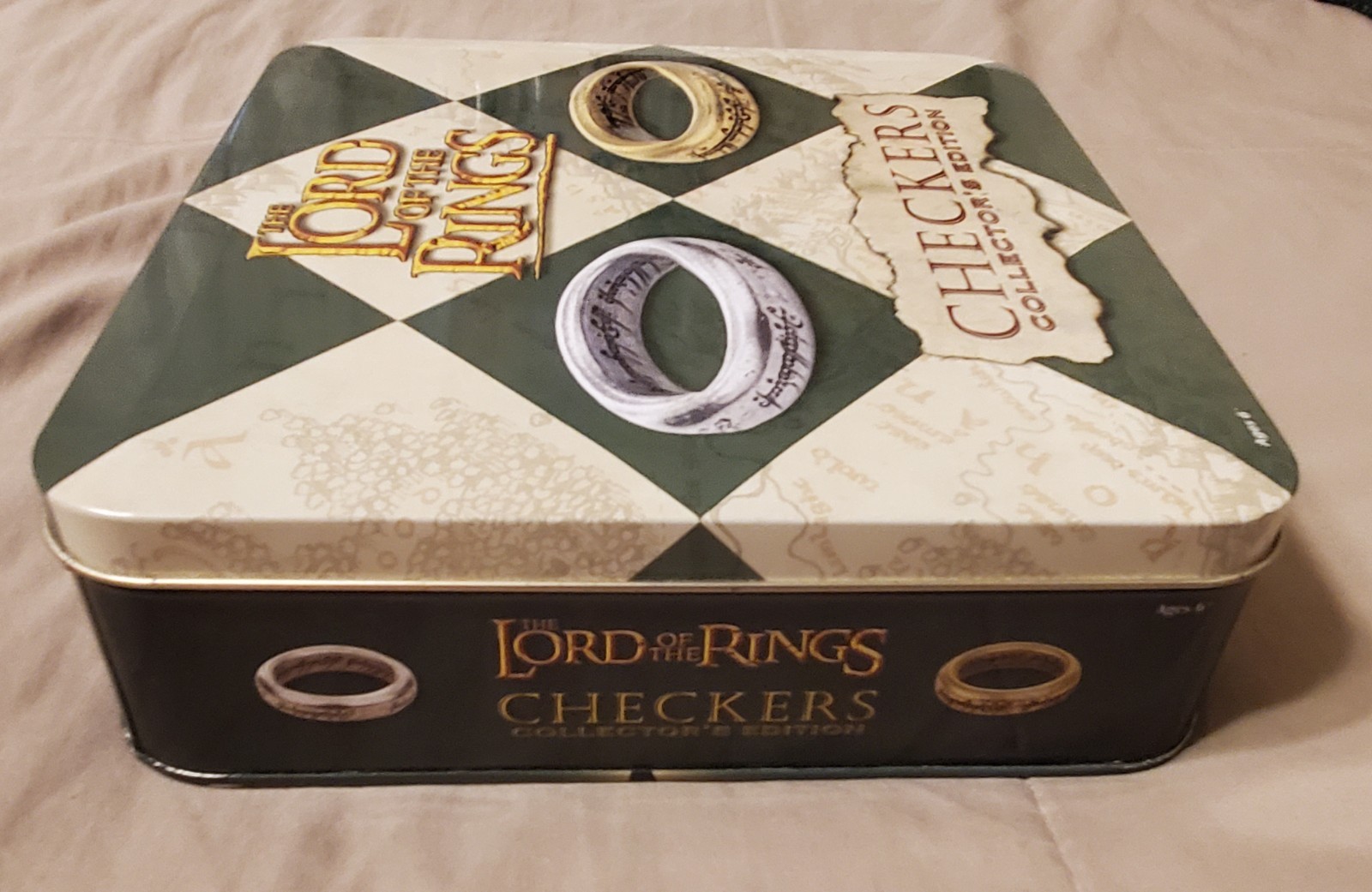 Lord of the Rings Checkers Collector’s Edition Complete Game New opened box LOTR