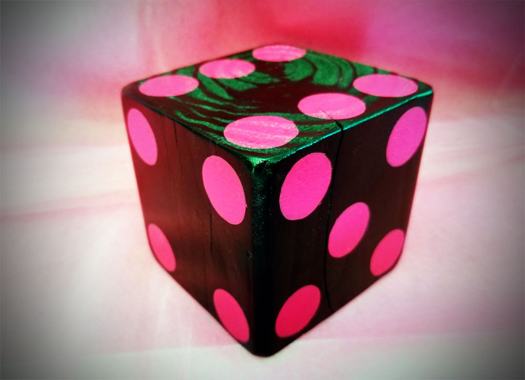 1 Jumbo 3.5″ Hot Pink & Black Lawn Yard DICE – Yardzee, Yahtzee, Bunco, Decor…