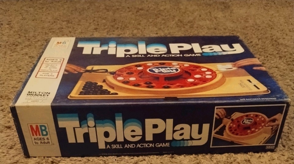 COMPLETE & WORKING: TRIPLE PLAY Skill & Action Board Game Milton Bradley 1978