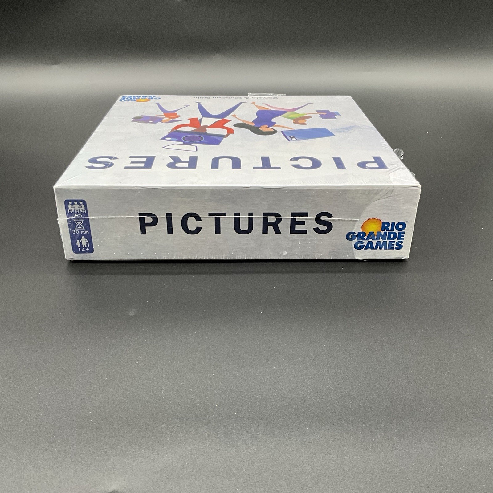 NEW Pictures by Rio Grande A Quick Family Game with Simple Rules for 3-5 Players