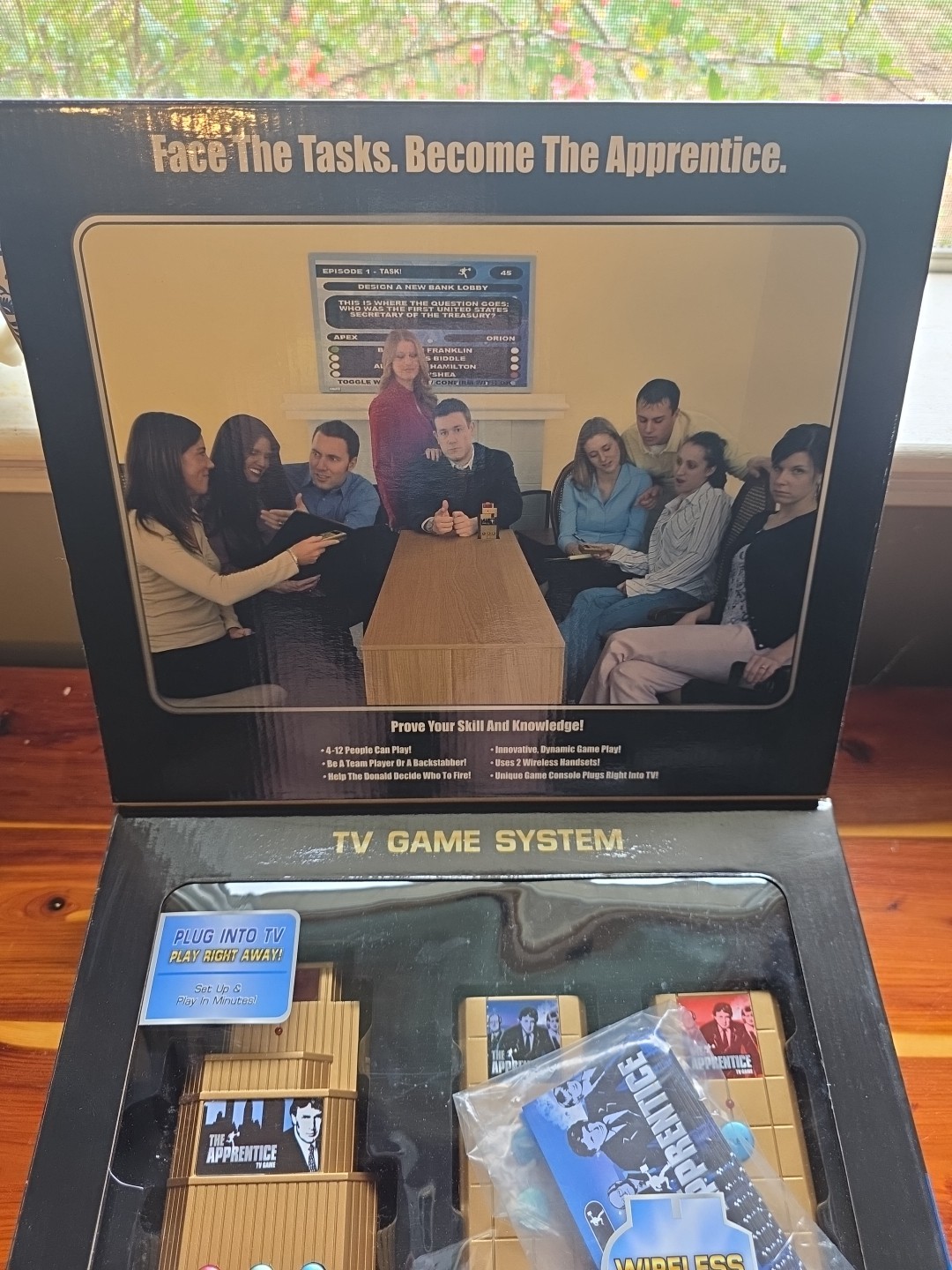 2005 The Apprentice TV Game You’re Fired PLUG & PLAY GAME System Tesed Complete