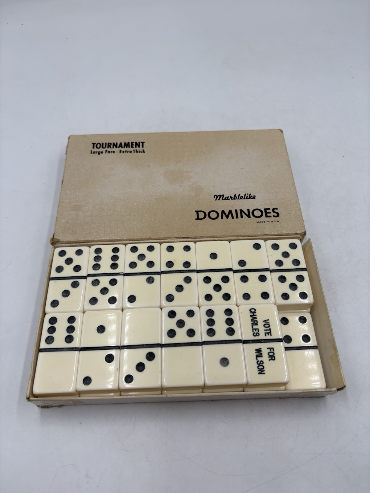 Puremco Tournament Marblelike Dominoes #1632 Large Face Extra Thick Made in USA