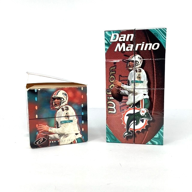 NFL Miami Dolphins New York Jets Checker Board Game + Dan Marino Pro Cube