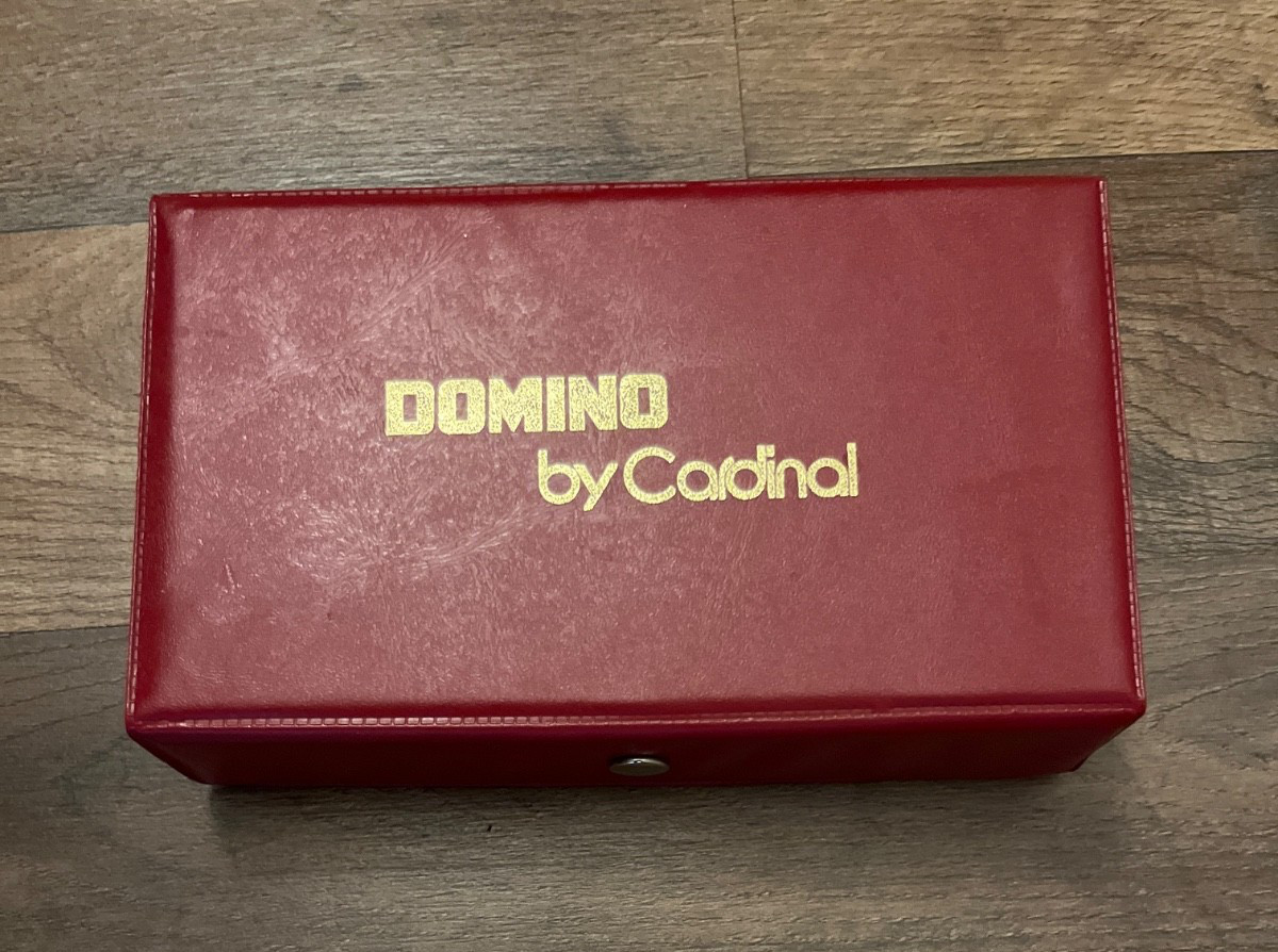 Cardinal Domino Set Vintage Red Snap Vinyl Case Ivory Tiles Complete VG