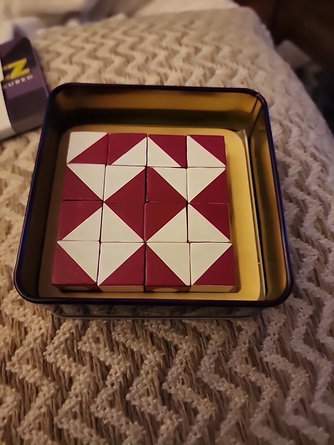 Q-Bitz Solo Game Magenta Edition Visual Dexterity. Cubed.