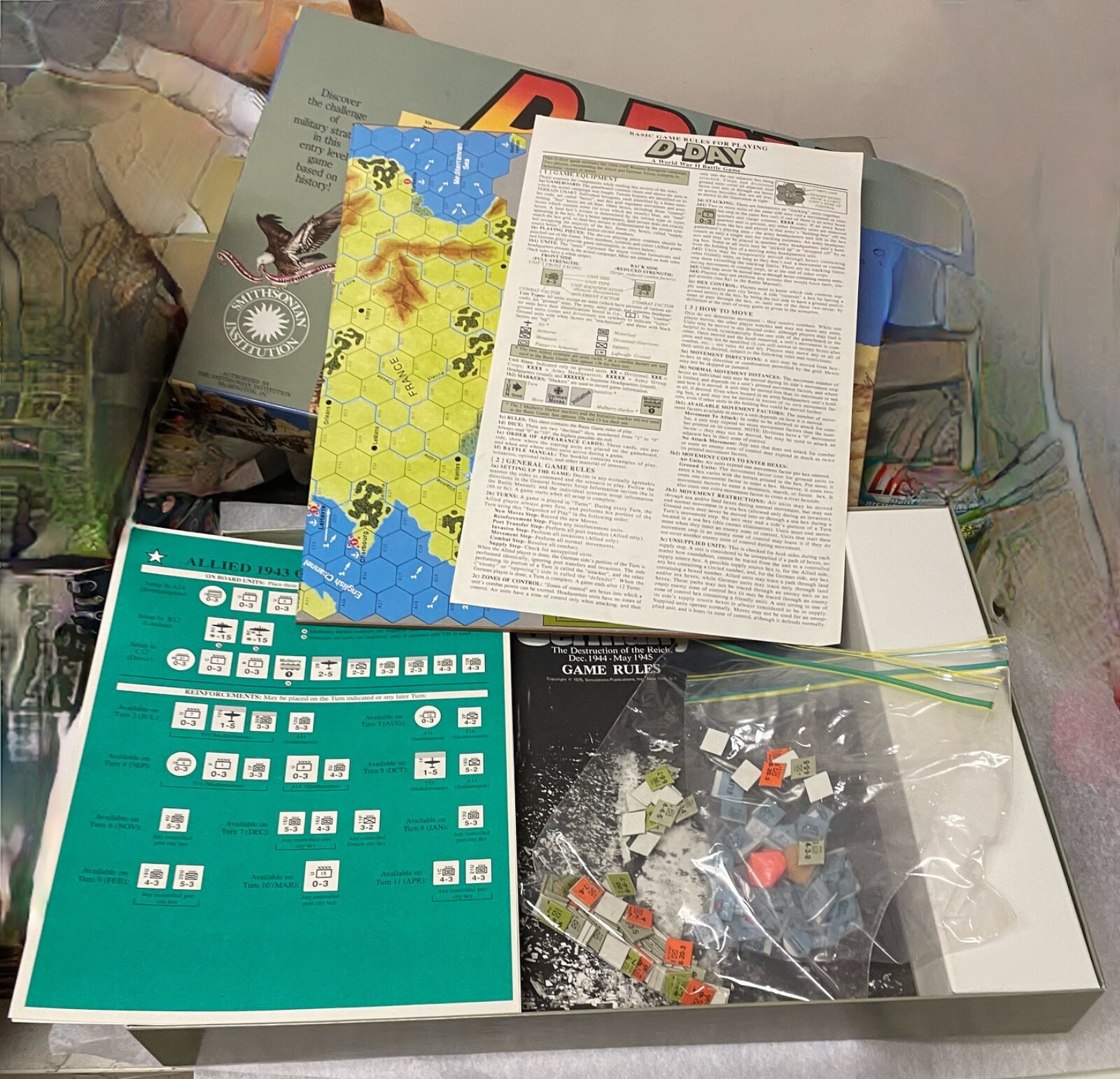 1991 D-Day Board Game By Avalon Hill Smithsonian Institution Age 12 and Up