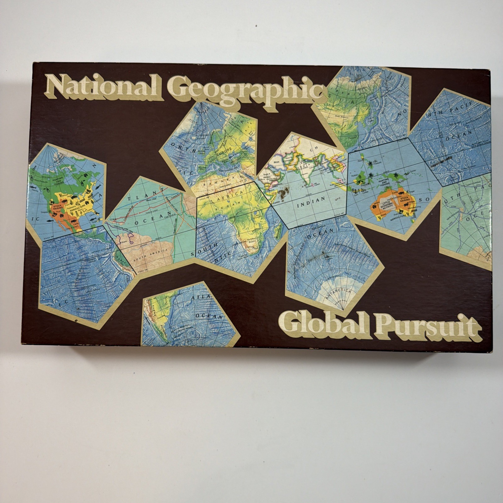 National Geographic Global Pursuit Geography Board Game Complete 1987 USA