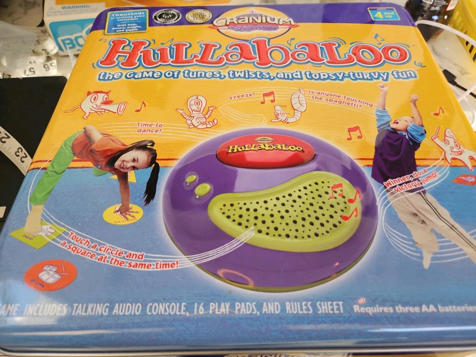 Cranium Hullabaloo – 2004 Tin Box Edition – Complete – Tested Working