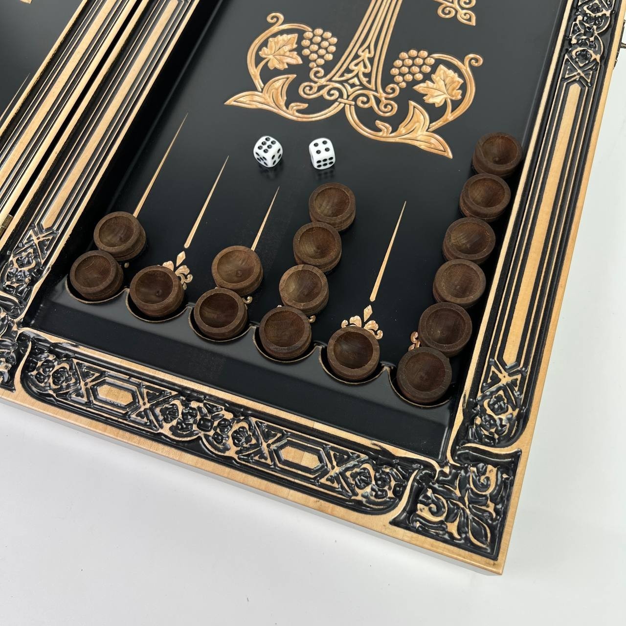 Luxury Wood Backgammon Set Lion Design Handmade Maple Wood Custom Gift