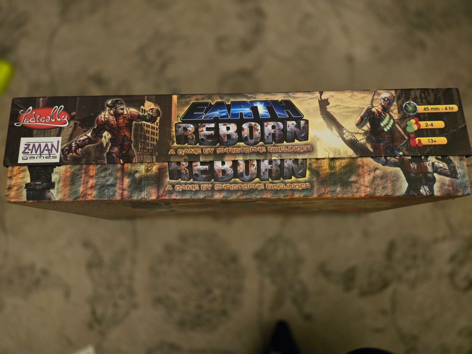 2010 Ludically Earth Reborn Board Game by Z-Man Games New Unpunched