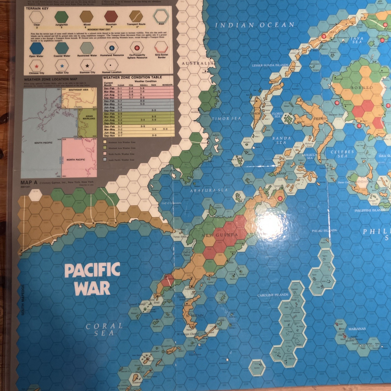 Victory Games Inc. Pacific War The Struggle Against Japan 1941-1945 Laminated