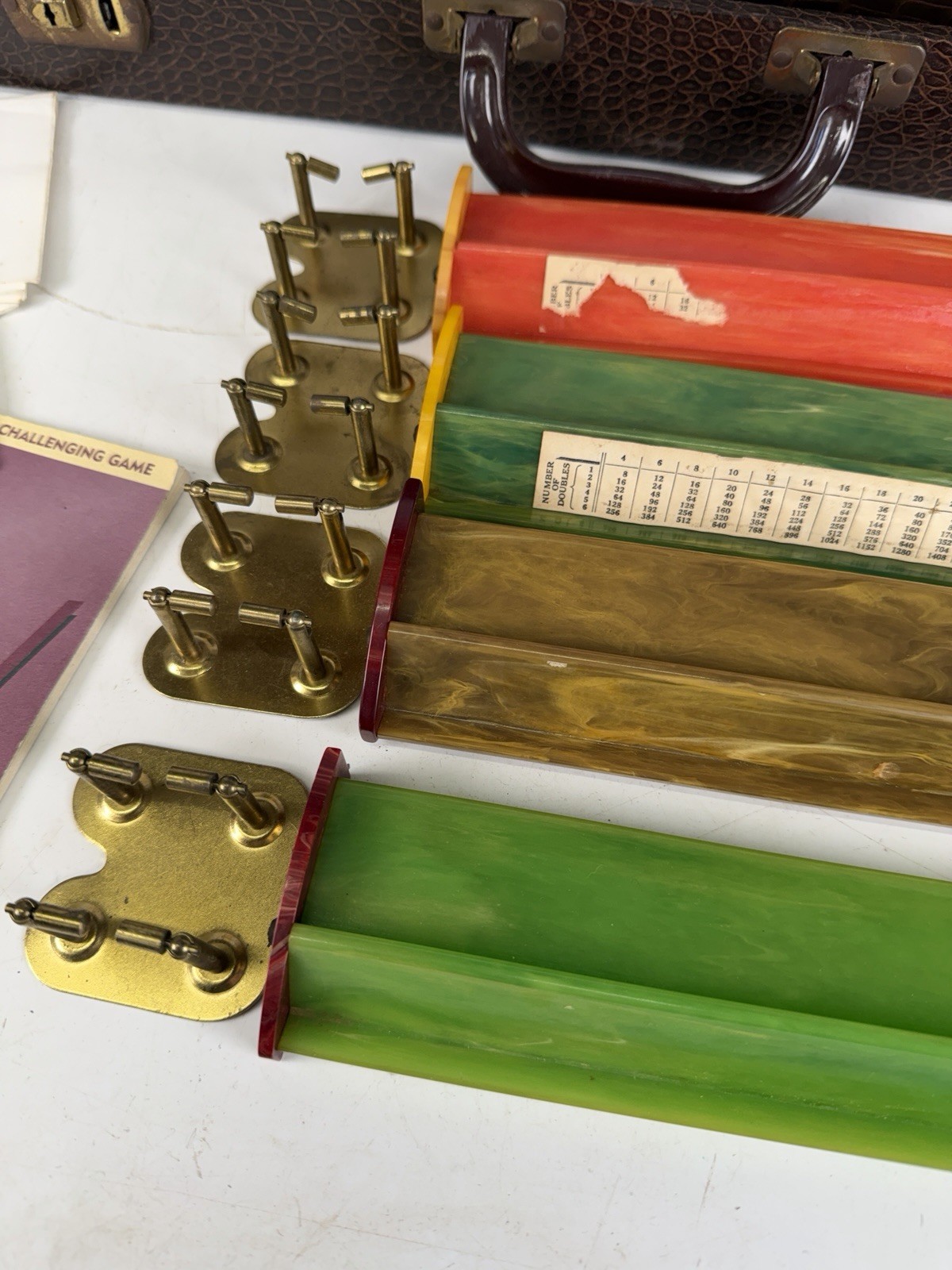 167 Tile Butterscotch Bakelite CARDINAL PRODUCTS CO. Mahjong Set Case 4 Racks